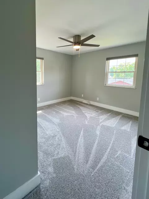 7950 Seward, Cincinnati, OH 45231 photo 27
