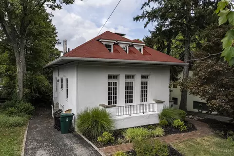 2832 Werk Rd, Cincinnati, OH 45211