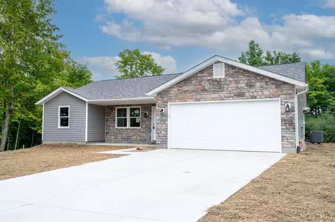 1887 Hamilton Richmond Rd, Hamilton, OH 45013