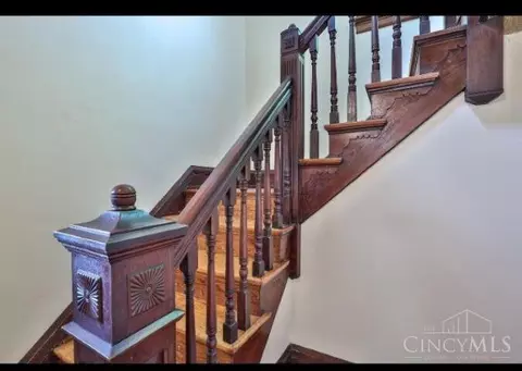 2988 Wardall Ave, Cincinnati, OH 45211 photo 11