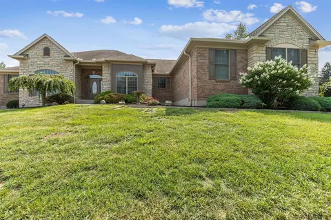 6104 Rose Petal, Cincinnati, OH 45247
