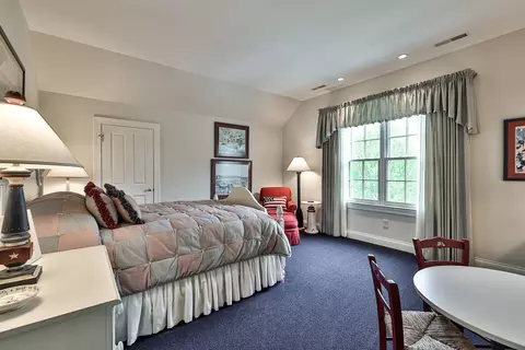 180 Compton, Cincinnati, OH 45215 photo 22