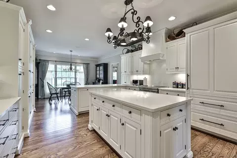 180 Compton, Cincinnati, OH 45215 photo 13