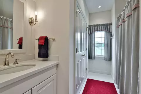 180 Compton, Cincinnati, OH 45215 photo 27