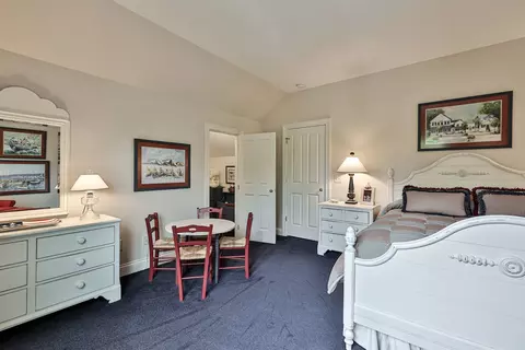 180 Compton, Cincinnati, OH 45215 photo 41