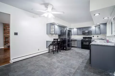 4489 Foley Rd, Cincinnati, OH 45238 photo 9
