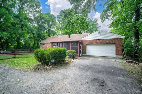 4489 Foley Rd, Cincinnati, OH 45238 photo 4