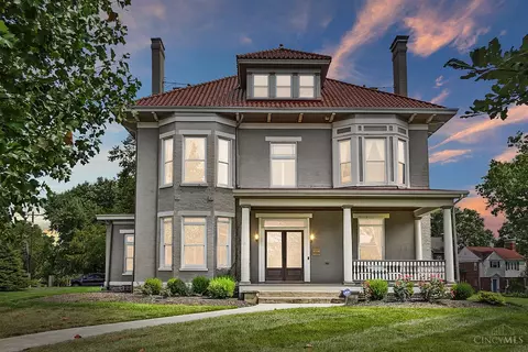 2927 Douglas, Cincinnati, OH 45212