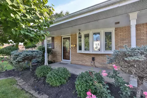 4838 Van Cleves, Fairfield, OH 45014