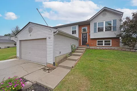 15 Sandpiper Ct, Amelia, OH 45102