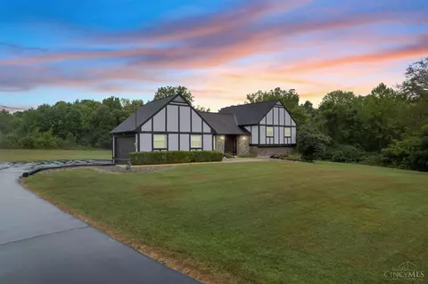 5580 Wild Rose Ln, Milford, OH 45150