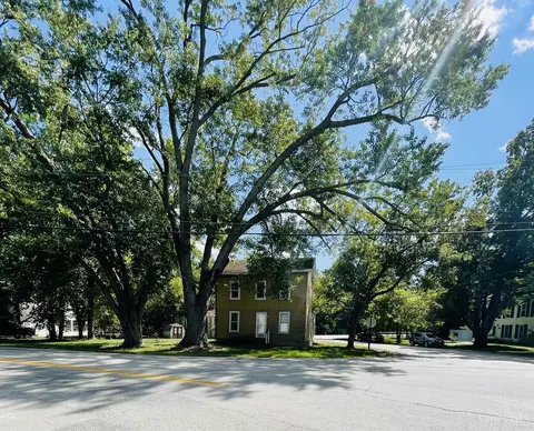 6328 Main St, Oxford, OH 45056