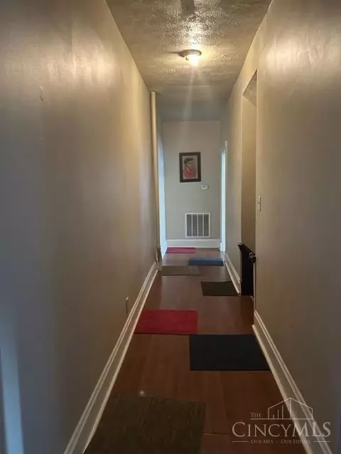 6008 Vine, Cincinnati, OH 45216 photo 8