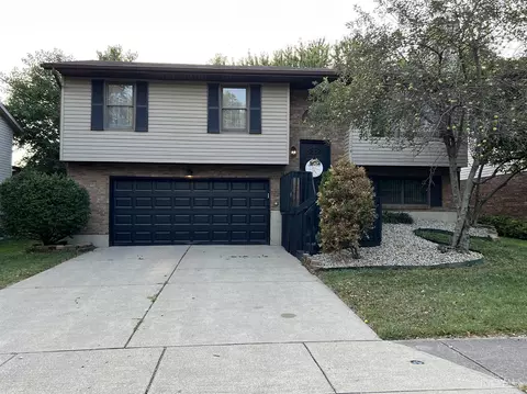2704 Saybrook, Middletown, OH 45044
