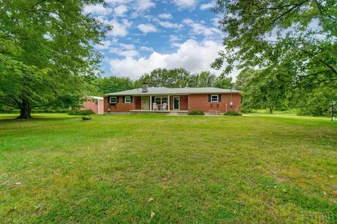 20863 Woodville Rd, Blanchester, OH 45107