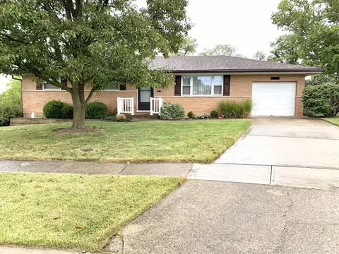 5666 Hollowview Ct, Cincinnati, OH 45233