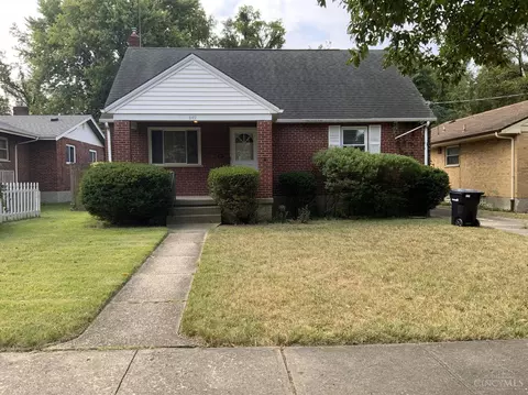 849 Oakfield, Cincinnati, OH 45224