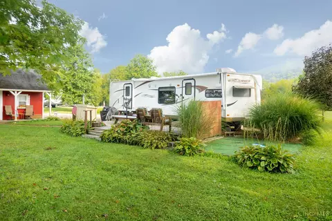 488 Jenkins Rd, Stout, OH 45684