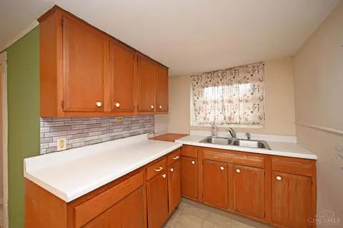 Kitchen - 407 Broadway, Harrison, OH 45030 photo 3 of 5