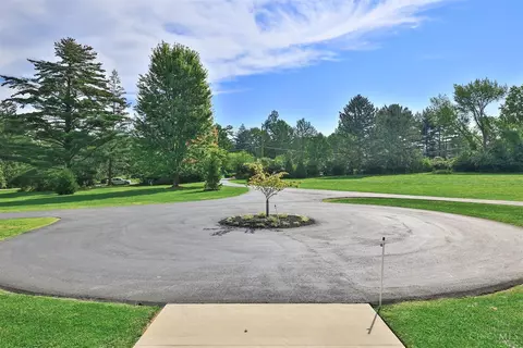 8475 Fox Cub Ln, Cincinnati, OH 45243 photo 65