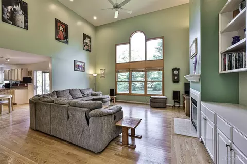8217 Devonshire, Hamilton Township, OH 45039 photo 6