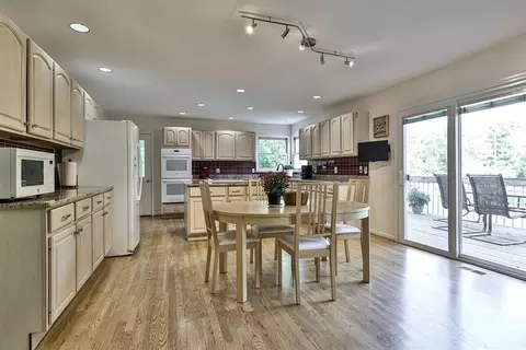 8217 Devonshire, Hamilton Township, OH 45039 photo 18