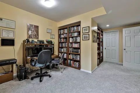 8217 Devonshire, Hamilton Township, OH 45039 photo 34