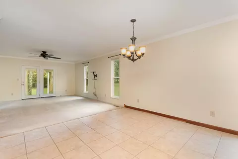 623 Smiley, Cincinnati, OH 45246 photo 6
