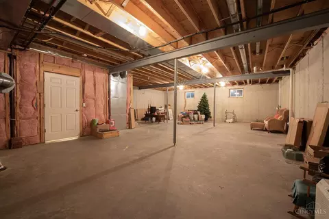877 Old Crse, Cincinnati, OH 45245 photo 39
