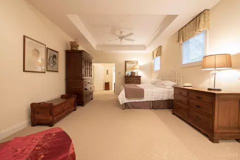 877 Old Crse, Cincinnati, OH 45245 photo 21
