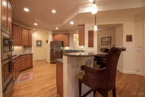 877 Old Crse, Cincinnati, OH 45245 photo 14
