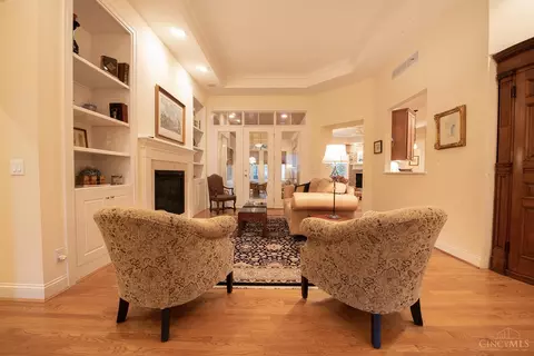 877 Old Crse, Cincinnati, OH 45245 photo 4