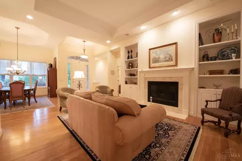 877 Old Crse, Cincinnati, OH 45245 photo 5