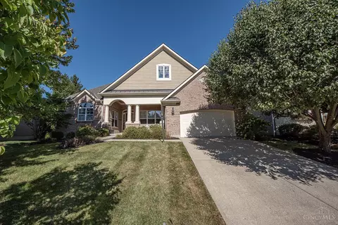 877 Old Crse, Cincinnati, OH 45245