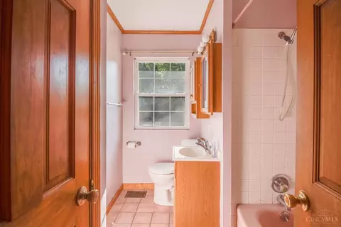 8719 Killarney Ct, Cincinnati, OH 45236 photo 25