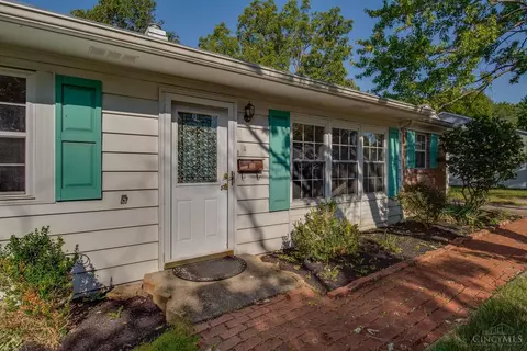 8719 Killarney Ct, Cincinnati, OH 45236