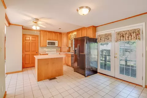 8719 Killarney Ct, Cincinnati, OH 45236 photo 7