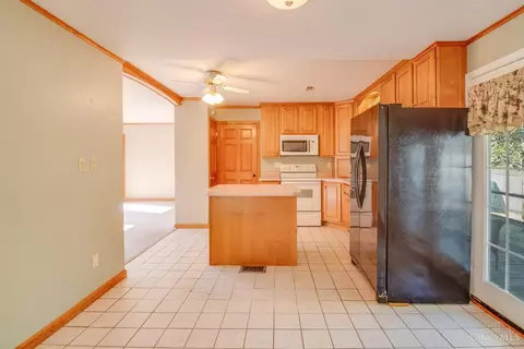 8719 Killarney Ct, Cincinnati, OH 45236 photo 10
