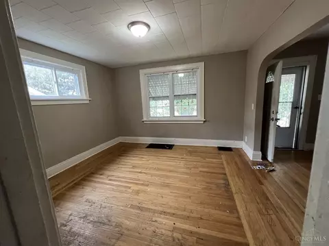 2404 Nova Ave, Cincinnati, OH 45238 photo 7