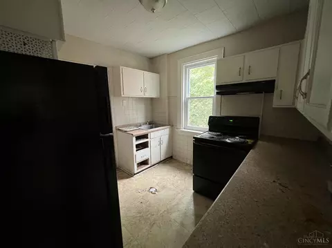 2404 Nova Ave, Cincinnati, OH 45238 photo 5