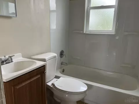 2404 Nova Ave, Cincinnati, OH 45238 photo 9