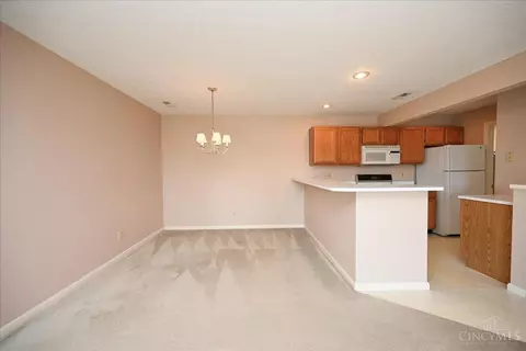 11565 Regency Square Ct #5, Cincinnati, OH 45231 photo 7