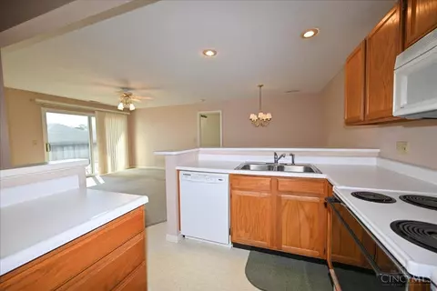 11565 Regency Square Ct #5, Cincinnati, OH 45231 photo 12