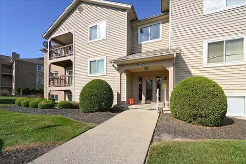 11565 Regency Square Ct #5, Cincinnati, OH 45231