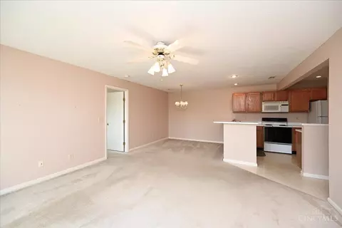 11565 Regency Square Ct #5, Cincinnati, OH 45231 photo 4