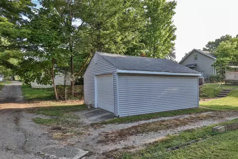 7349 Hickman, Cincinnati, OH 45231 photo 28