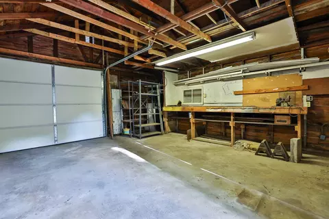 7349 Hickman, Cincinnati, OH 45231 photo 27