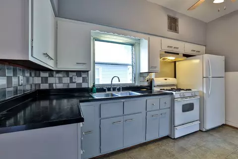 7349 Hickman, Cincinnati, OH 45231 photo 9