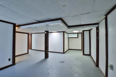 7349 Hickman, Cincinnati, OH 45231 photo 15