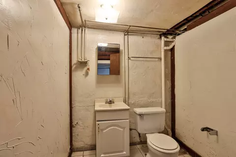 7349 Hickman, Cincinnati, OH 45231 photo 18